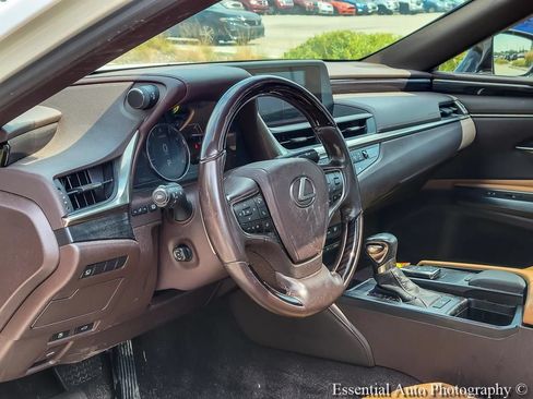 Used 2021 Lexus ES 350 w/ Accessory Package 2 FWD image 9