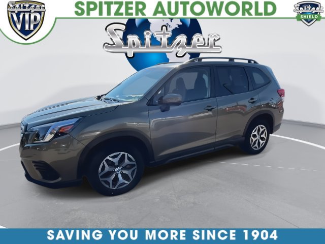 Certified 2024 Subaru Forester Premium AWD/4WD image 9