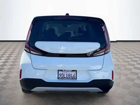 Used 2023 Kia Soul S image 46