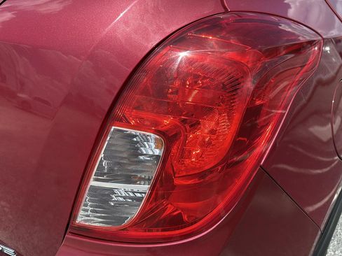 Used 2016 Buick Encore FWD image 50