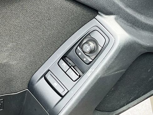Used 2023 Toyota GR86 w/ ALL Weather Mat Package (TMS) RWD image 17