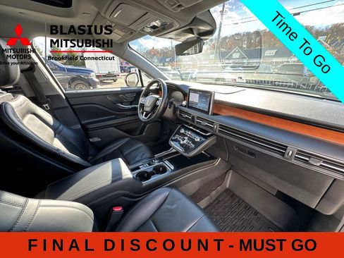 Used 2021 Lincoln Corsair Reserve AWD/4WD image 17
