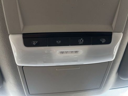 Used 2024 Nissan Sentra SV FWD image 55