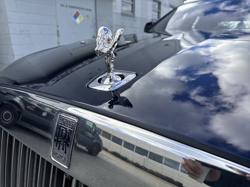 Certified 2021 Rolls-Royce Ghost image 32