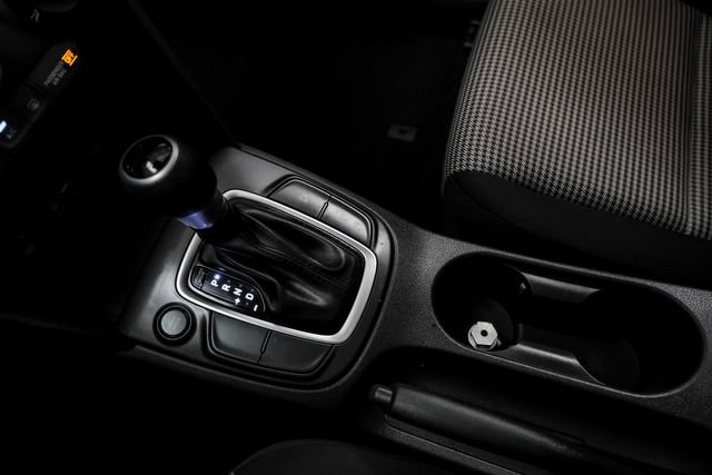 Used 2020 Hyundai Kona SE FWD image 21