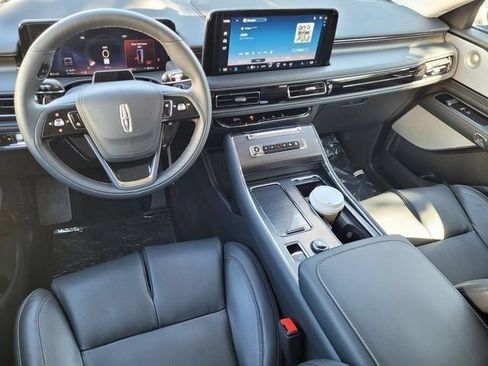 New 2025 Lincoln Aviator Reserve w/ Equipment Group 201A AWD/4WD image 36