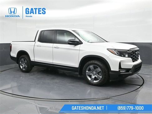 New 2025 Honda Ridgeline TrailSport image 3