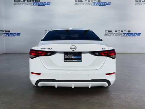 Used 2024 Nissan Sentra SV image 6