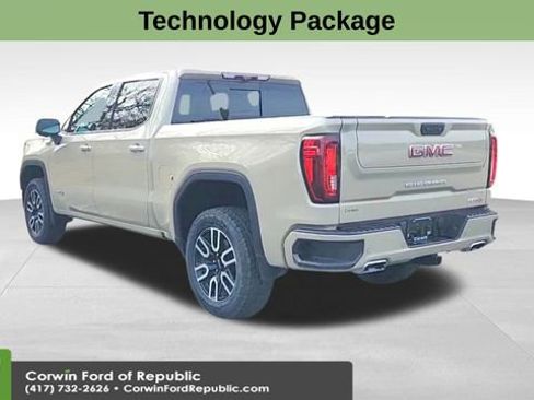 Used 2022 GMC Sierra 1500 AT4 w/ AT4 Premium Package image 7