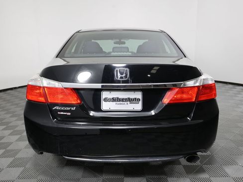 Used 2014 Honda Accord LX image 3