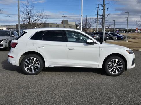 Used 2023 Audi Q5 2.0T Premium Plus image 45