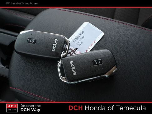 Used 2025 Kia Soul GT-Line w/ GT-Line Technology Package FWD image 15