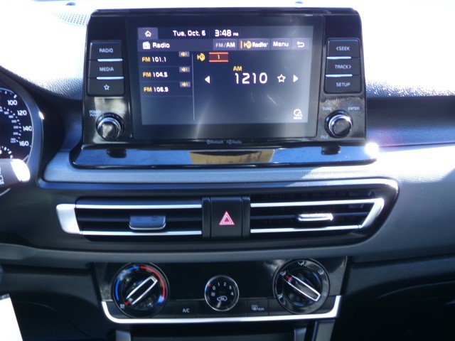 Used 2023 Kia Seltos LX AWD/4WD image 19