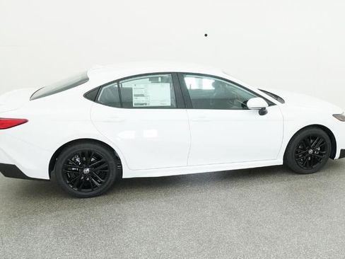 New 2026 Toyota Camry SE image 26