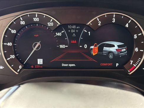 Used 2019 BMW X3 xDrive30i w/ Driving Assistance Package AWD/4WD image 17