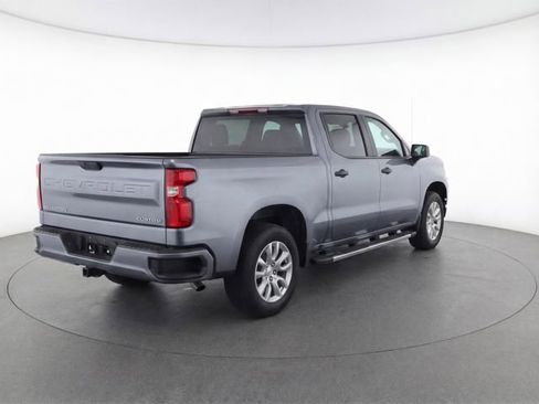 Used 2021 Chevrolet Silverado 1500 Custom image 4