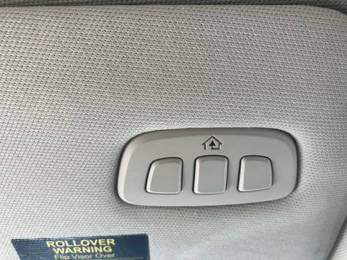 Used 2023 Lincoln Corsair AWD w/ Equipment Group 101A image 31