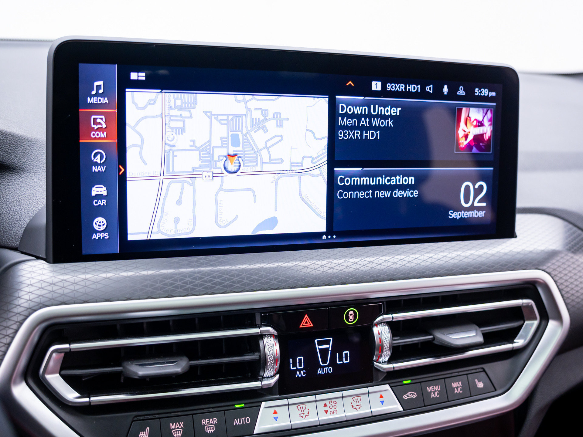 Used 2025 BMW X4 xDrive30i AWD/4WD image 25