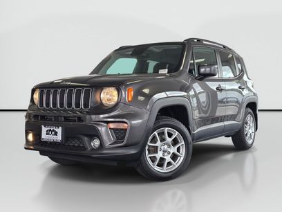 Used 2019 Jeep Renegade Latitude w/ Cold Weather Group