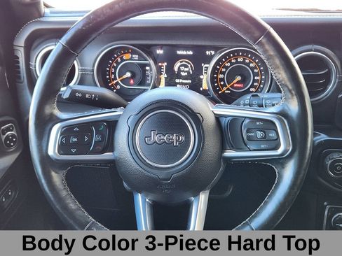 Used 2020 Jeep Wrangler Unlimited Sahara AWD/4WD image 8