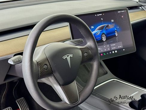 Used 2023 Tesla Model Y Long Range image 10