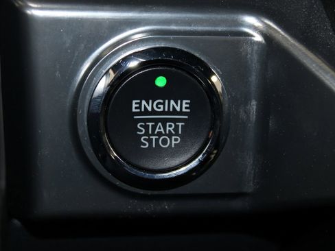 Used 2023 Ford F150 Lariat w/ Equipment Group 502A High image 46