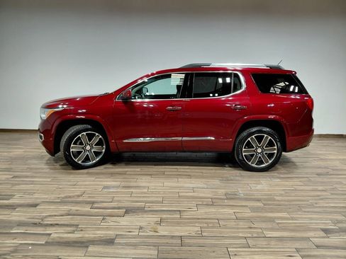 Used 2017 GMC Acadia Denali image 32