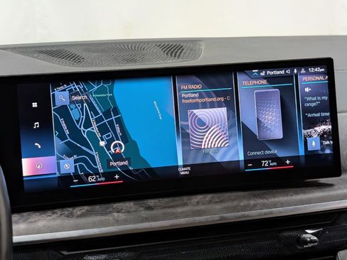 Used 2023 BMW X7 xDrive40i w/ Executive Package image 43