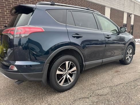 Used 2018 Toyota RAV4 XLE image 35