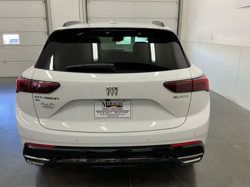 Used 2024 Buick Envision Sport Touring AWD/4WD image 5