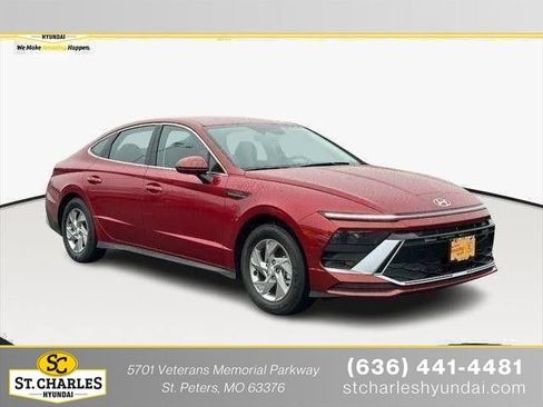 Used 2026 Hyundai Sonata SE FWD image 1