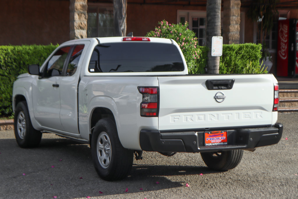Used 2024 Nissan Frontier S w/ Technology Package RWD image 9