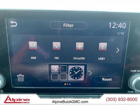 Used 2024 Nissan Rogue S AWD/4WD image 16