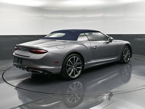 New 2026 Bentley Continental GTC image 8