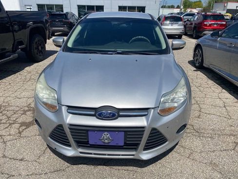 Used 2014 Ford Focus SE FWD image 6