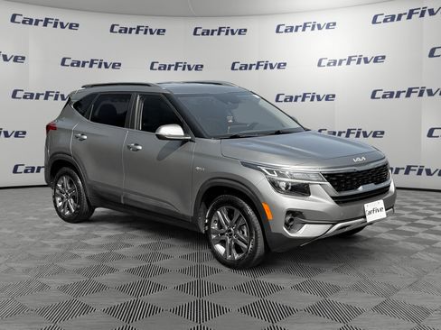 Used 2023 Kia Seltos S AWD/4WD image 8