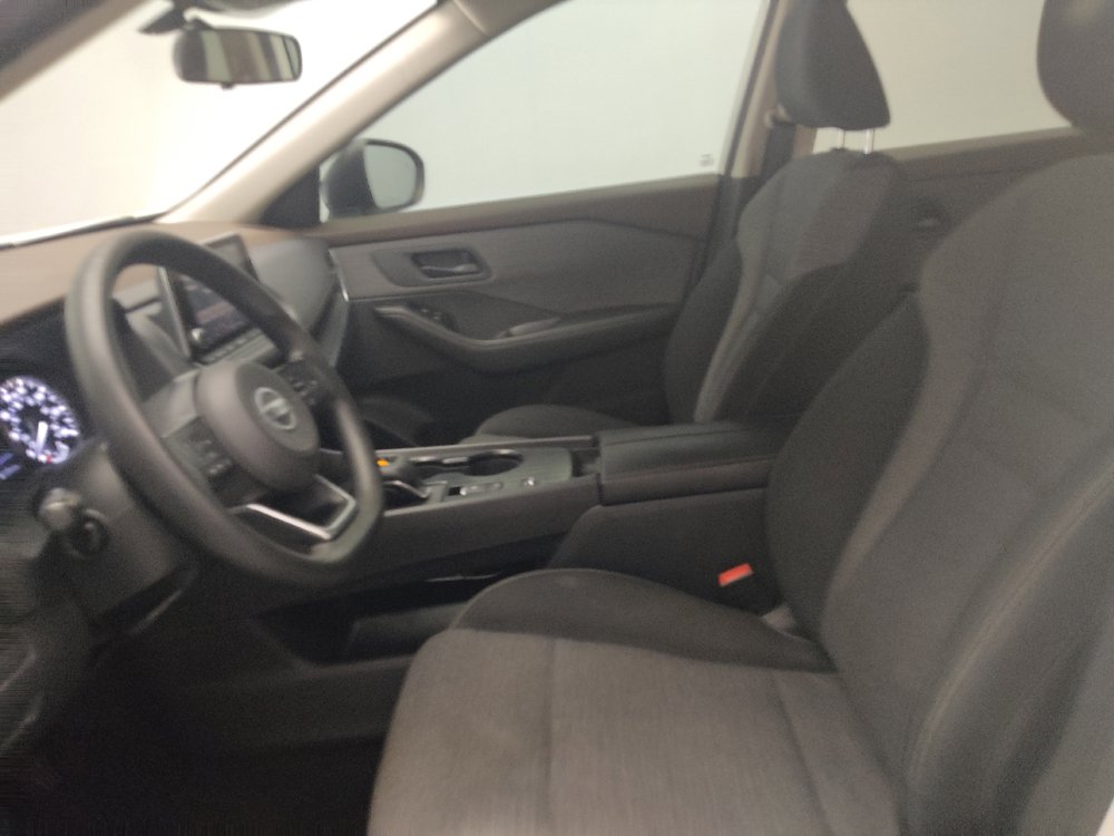 Used 2021 Nissan Rogue S FWD image 17