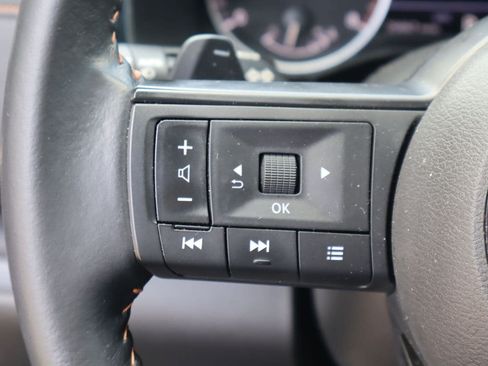 Used 2024 Nissan Pathfinder Rock Creek AWD/4WD image 13
