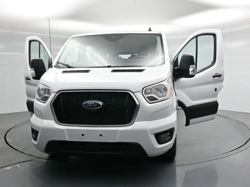 Certified 2022 Ford Transit 350 XLT RWD image 25