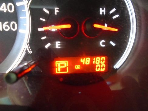 Used 2012 Nissan Altima 2.5 S w/ Convenience Pkg FWD image 9