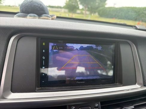 Used 2016 Kia Optima LX FWD image 13