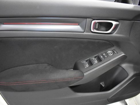Used 2025 Honda Civic Type R image 20