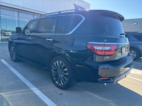 Used 2022 Nissan Armada Platinum w/ Captain's Chairs Package image 4