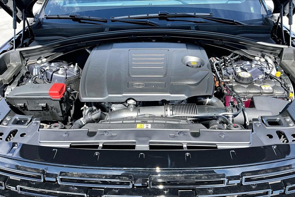 New 2026 Land Rover Range Rover Velar S AWD/4WD image 12