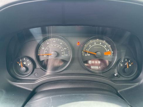 Used 2015 Jeep Patriot High Altitude image 11