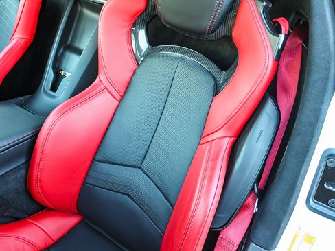 Used 2023 Chevrolet Corvette Stingray Premium Conv w/ Z51 Performance Package image 22