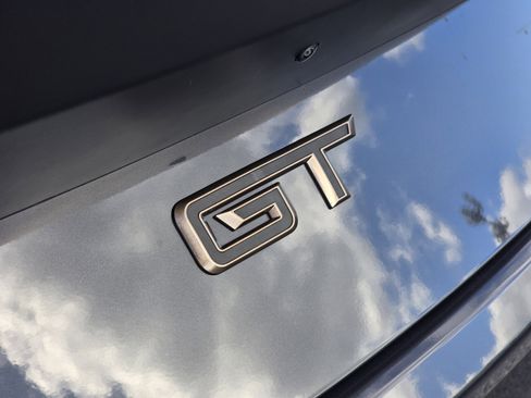 Used 2024 Ford Mustang GT Premium image 8