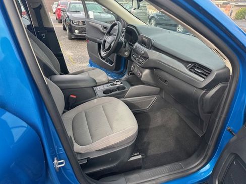 Used 2020 Ford Escape S image 21