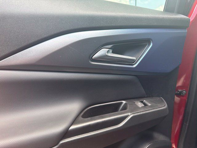 Used 2024 Chevrolet Equinox EV LT w/ LPO, Blackout Package AWD/4WD image 32