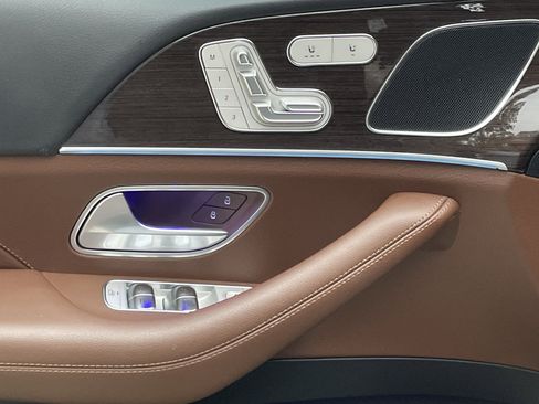 Certified 2025 Mercedes-Benz GLE 350 4MATIC image 17